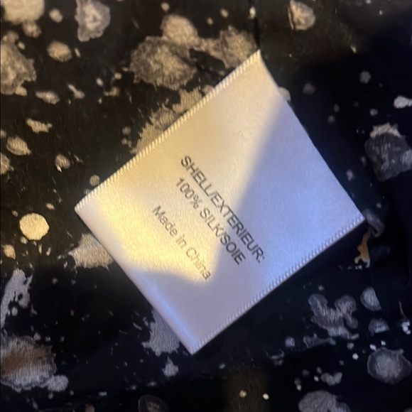 Tory Burch 100% Silk Black & White Splatter Top Size 4 - Picture 7 of 7